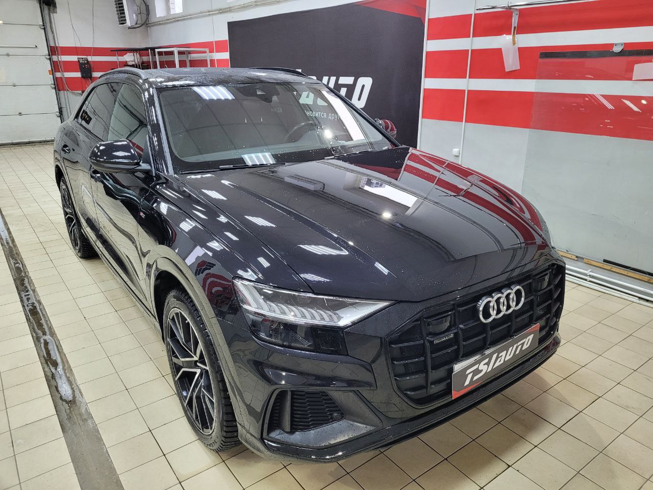 Шумоизоляция Audi Q8 в Красноярске