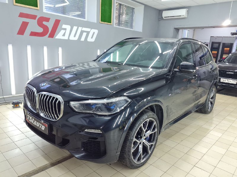 Шумоизоляция BMW X5 G05 в Красноярске