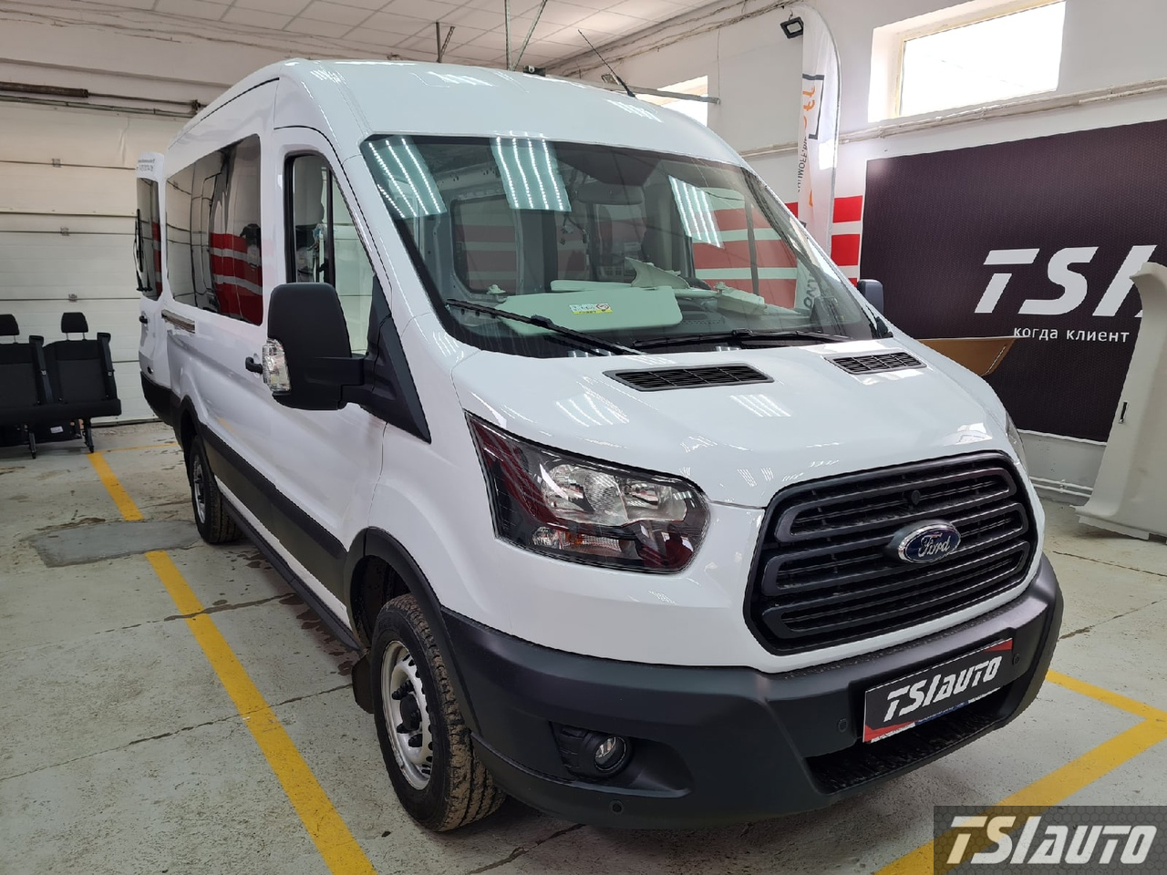 Правильная шумоизоляция Ford Transit в Красноярске