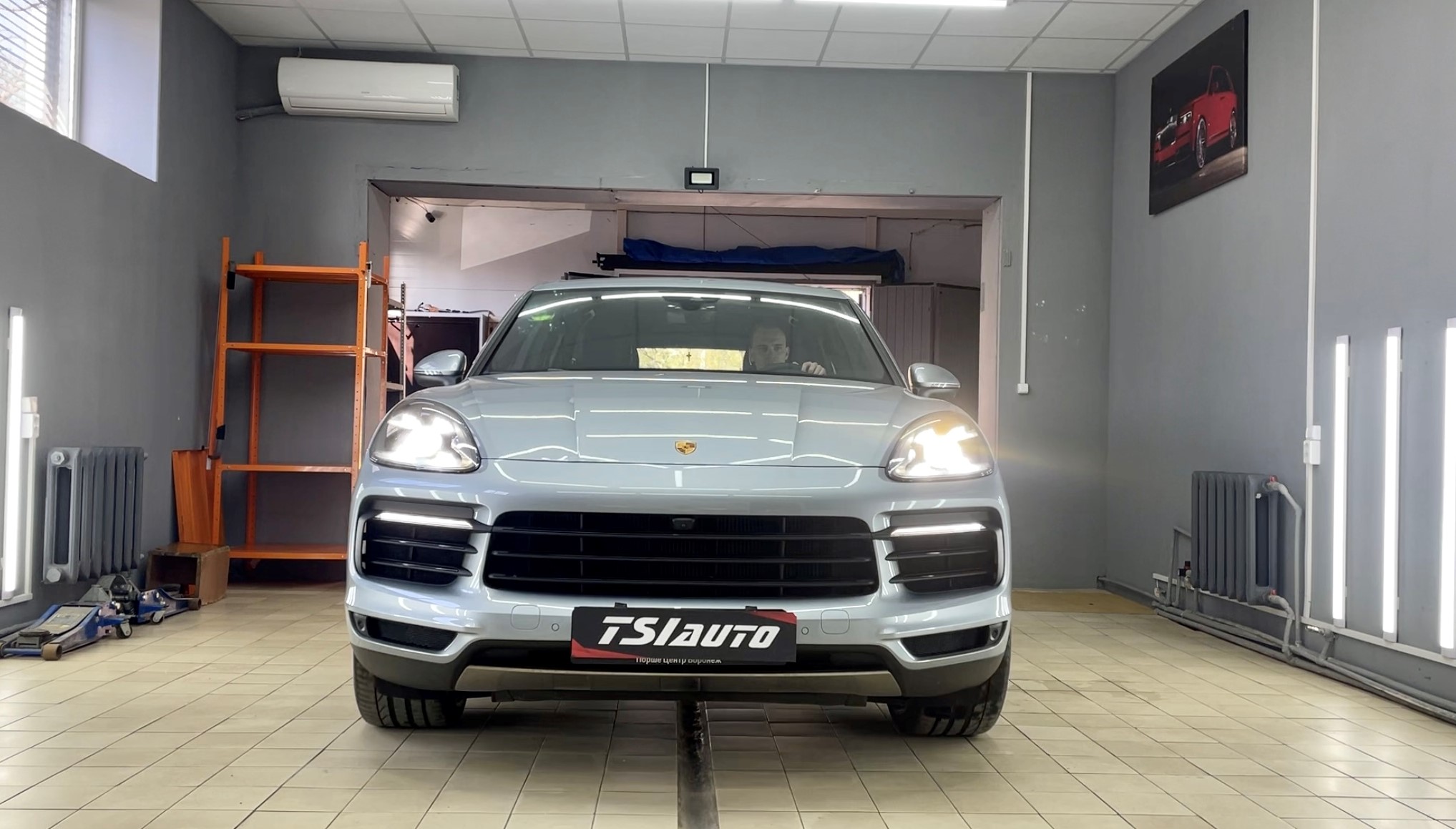 Шумоизоляция Porche Cayenne в Красноярске