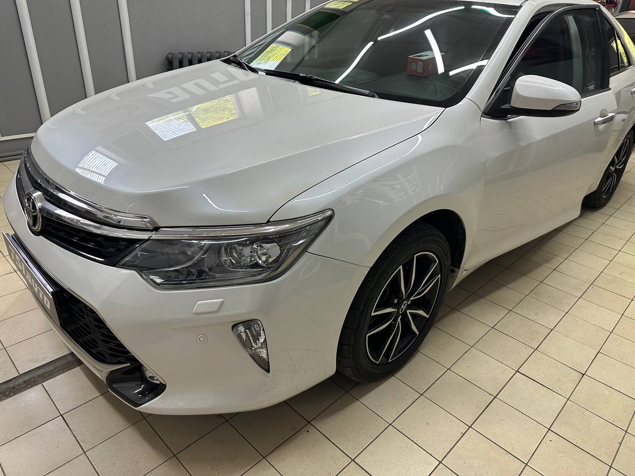 Шумоизоляция Toyota Camry V55 в Красноярске - пакет Комфорт