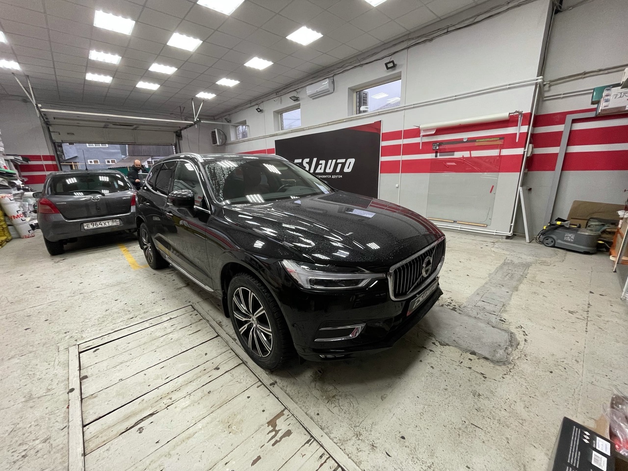 Шумоизоляция Volvo XC60 в Красноярске